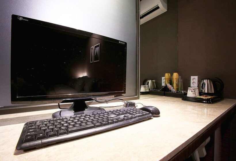 Quarto Deluxe, Pyeongtaek Moon