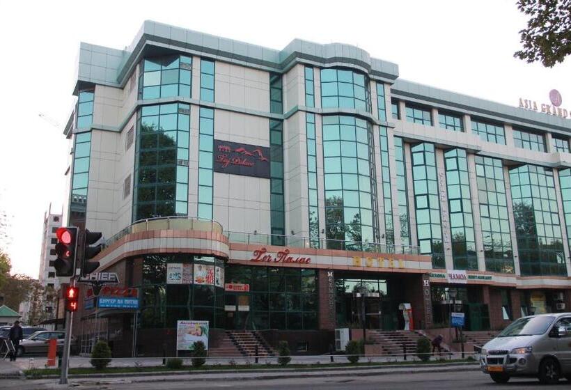 اتاق استاندارد یک نفره, Taj Palace