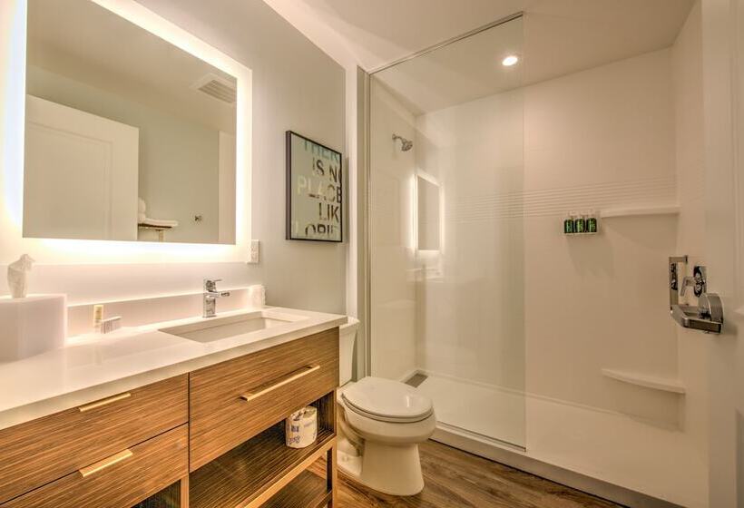 جناح, Towneplace Suites Port St. Lucie I95