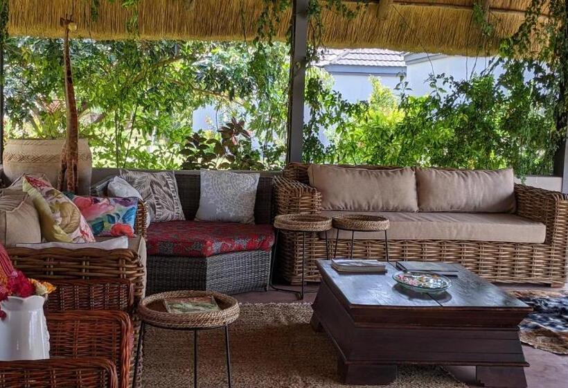 اتاق لوکس, Sunbirds Chobe