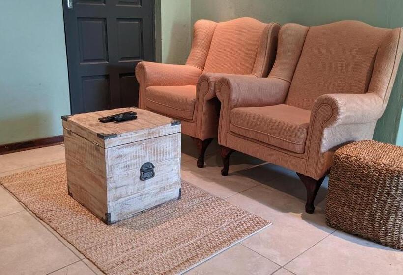 اتاق لوکس, Sunbirds Chobe