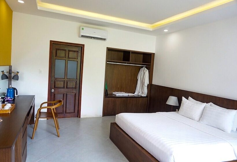 اتاق لوکس با چشمانداز استخر, Kingo Retreat Resort