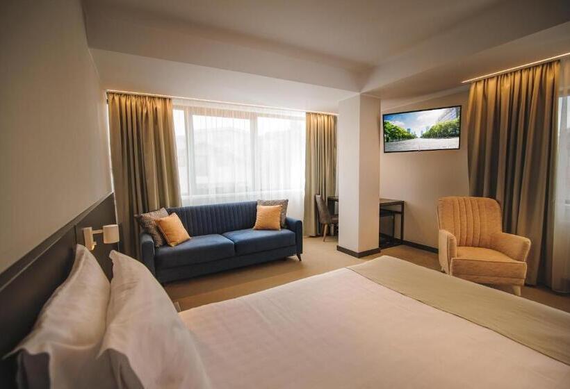 Люкс Deluxe Кровать Кинг, Novo Boutique