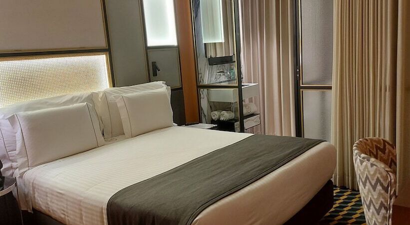 اتاق لوکس, The Convo Porto Hotel & Apartment