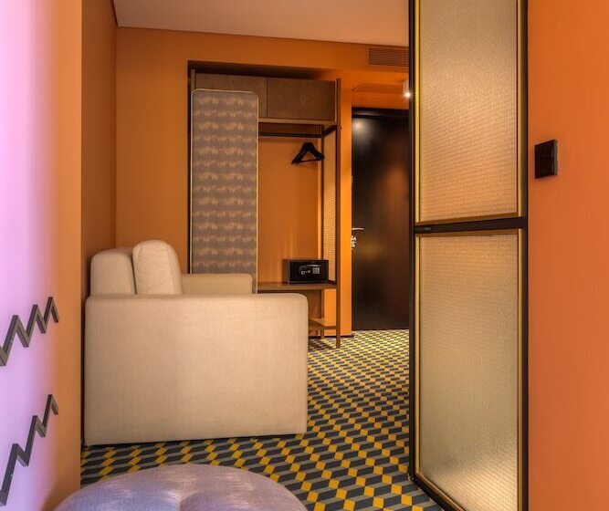 سوییت سوپریور, The Convo Porto Hotel & Apartment