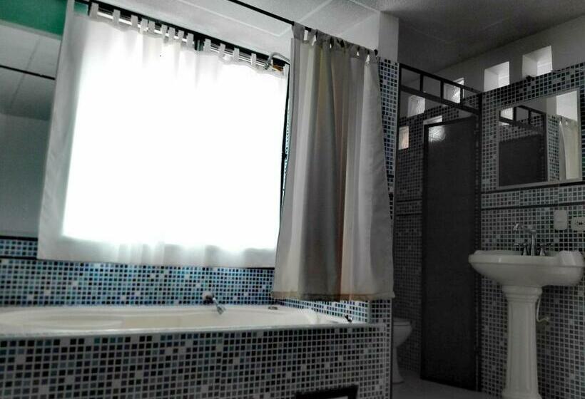 סוויטה, Yorytania Boutique