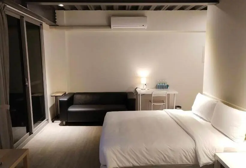 اتاق سوپریور چهار تخته, In Fengchia