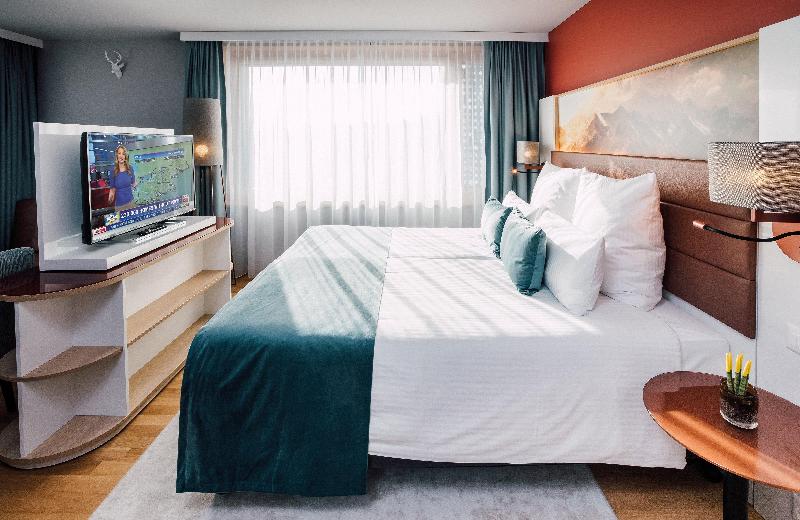 Quarto Triplo Deluxe, Leonardo Hotel Zurich Airport