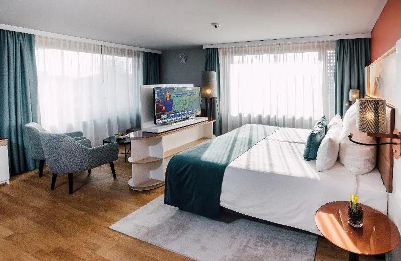اتاق لوکس, Leonardo Hotel Zurich Airport