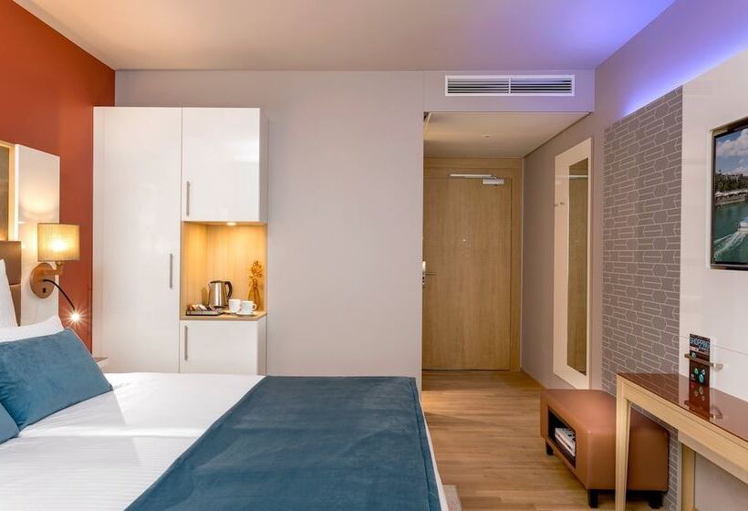 Номер Комфорт, Leonardo Hotel Zurich Airport