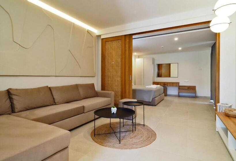 سوییت با استخر, Athina