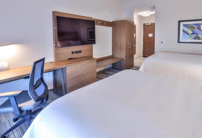 标准间, Holiday Inn Express & Suites   Nashville Metrocenter Downtown, An Ihg