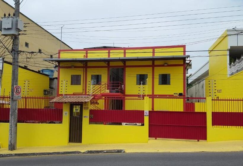 דירת חדר בקומת קרקע, Vilaverin Apartments