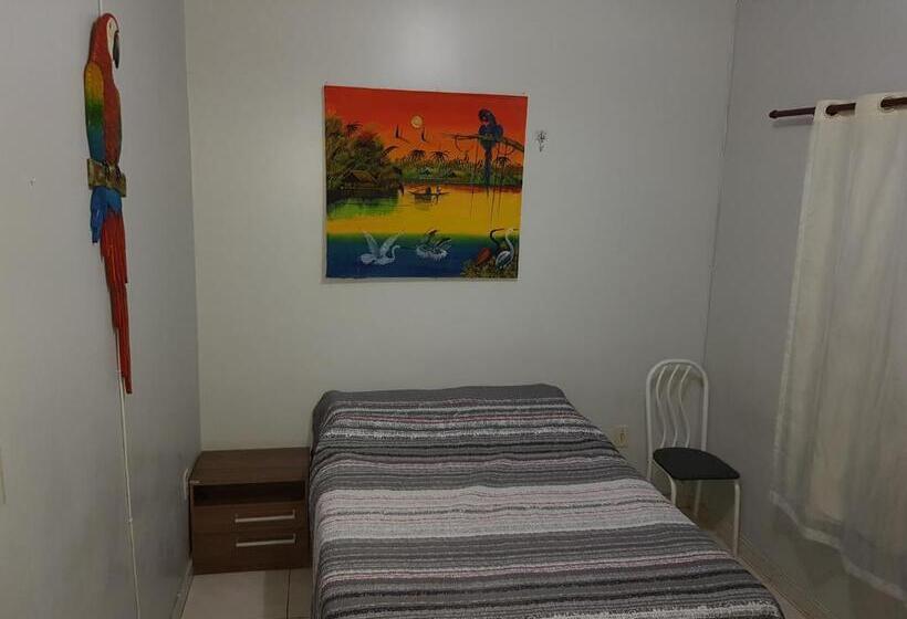 דירת חדר בקומת קרקע, Vilaverin Apartments