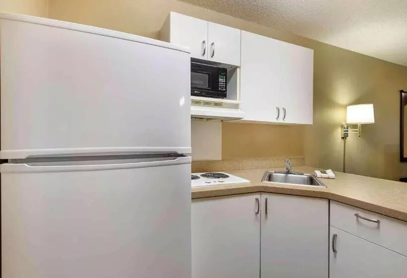 キングサイドベッドのスタンダードワンルーム, Extended Stay America Suites  Kansas City  South
