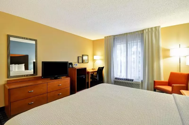 Sviitti King-vuode, Fairfield Inn & Suites Dallas Medical/market Center