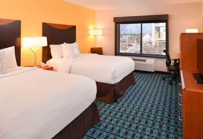 ２ダブルベッドのスタンダードルーム, Fairfield Inn & Suites Hattiesburg / University
