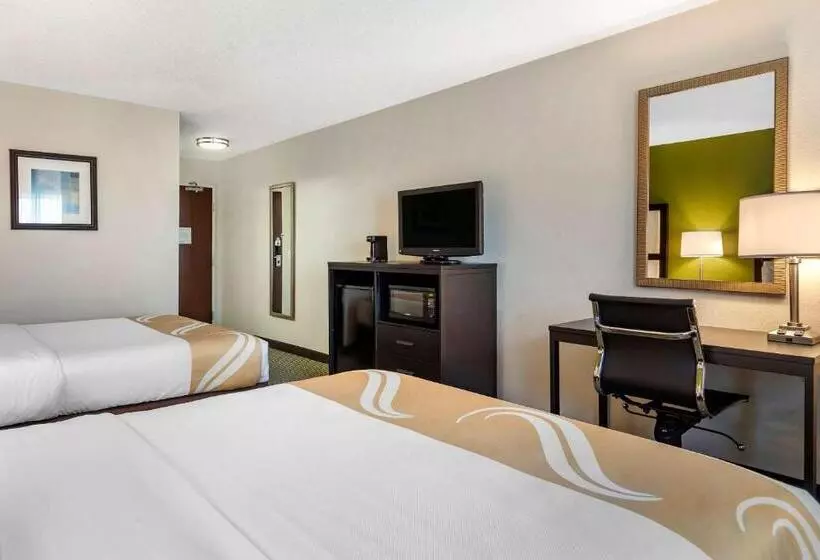 スタンダードルーム, Quality Inn & Suites