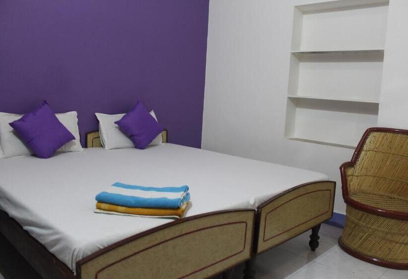 Номер Стандарт, Tulsi Palace