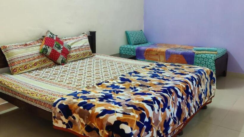 Трехместный Номер Deluxe, Tulsi Palace