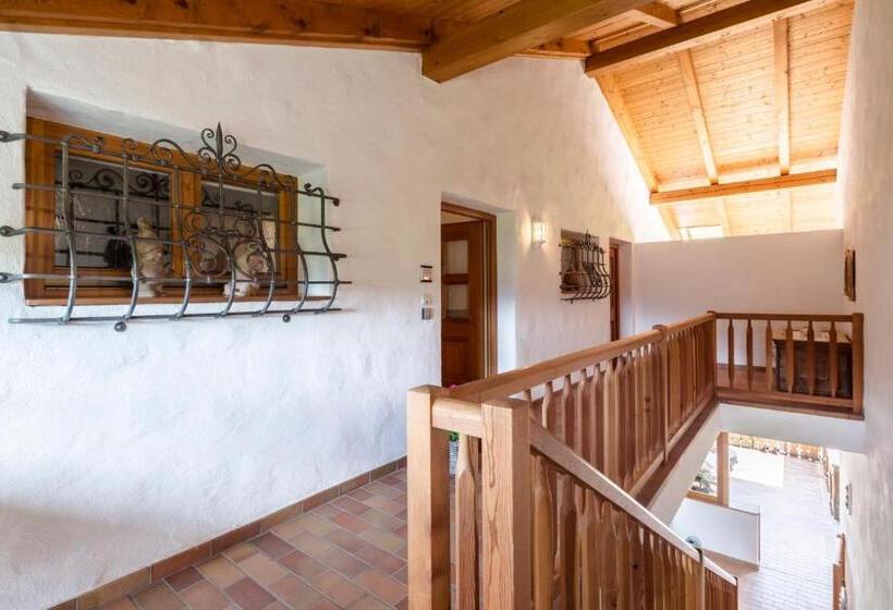 １ベッドルームのデラックスアパートメント, Am Rainell Hof