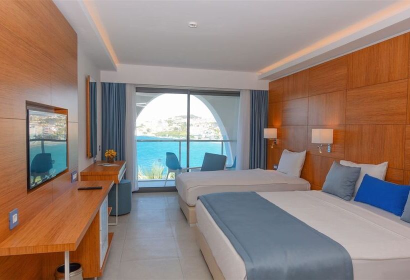 اتاق استاندارد با چشم‌انداز دریا, Infinity By Yelken Aquapark&resorts Kuşadasi