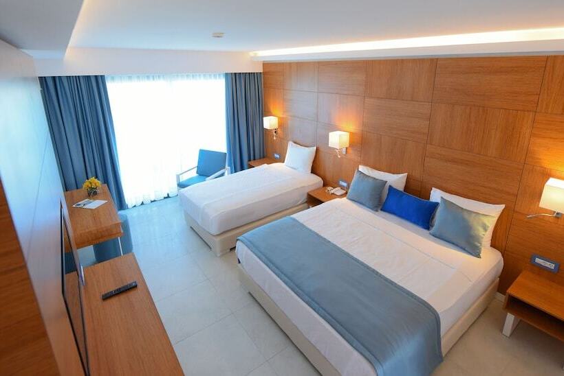 اتاق استاندارد با چشم‌انداز باغ, Infinity By Yelken Aquapark&resorts Kuşadasi