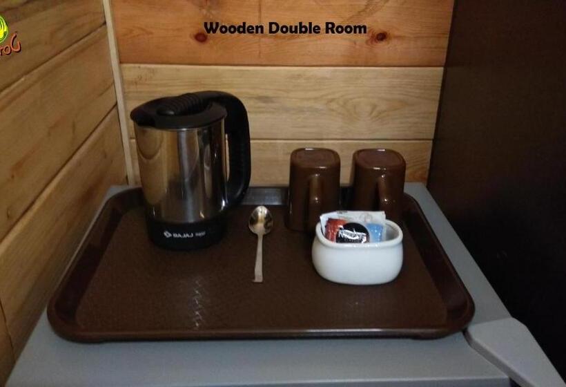 Standardrum, Lazy Frog Guest House