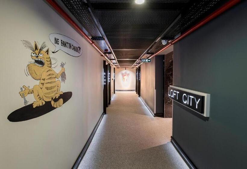 سوئیت با بالکن, Afflon Hotels Loft City