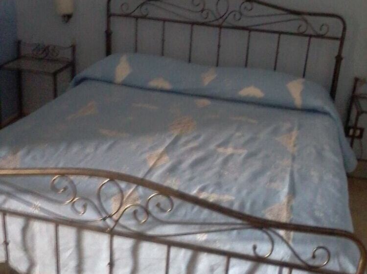 スタンダードルーム, B&b Batarà   La Terrazza Del Centro