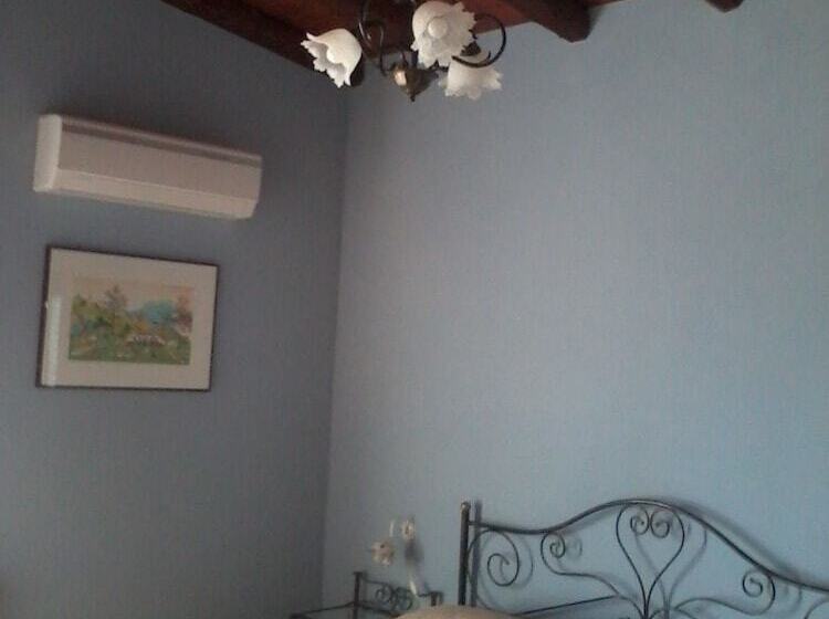Номер Deluxe Вид на Море с Балконом, B&b Batarà   La Terrazza Del Centro