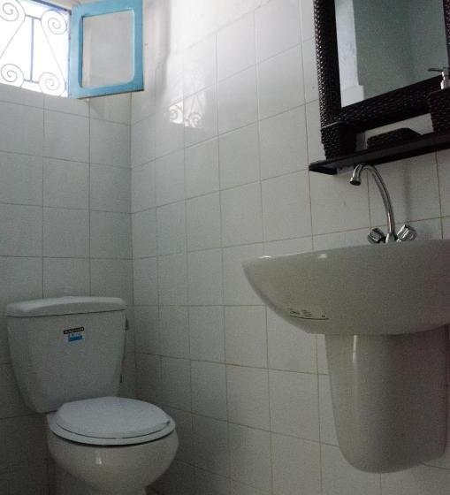 غرفة قياسية ثلاثية, Djerba Erriadh