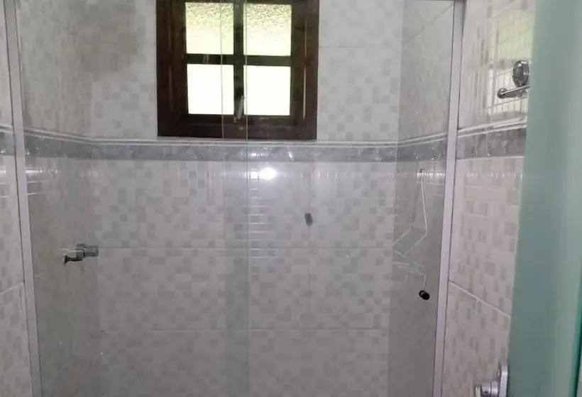 استودیوی لوکس, Pousada Naturale