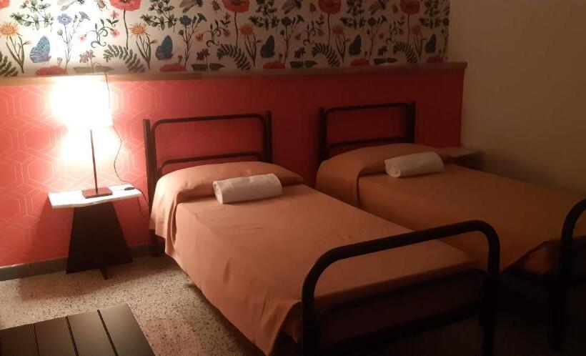 اتاق استاندارد, Ostello Tasso