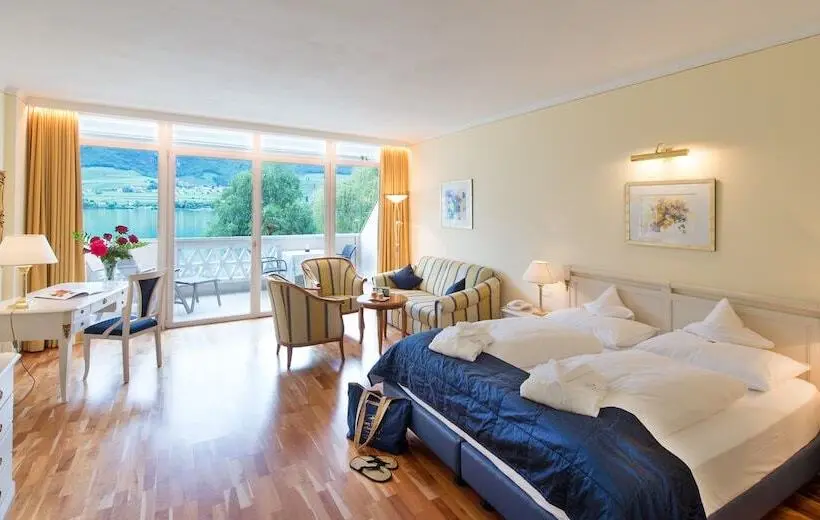 Standard-huone Järvinäkymä, Parc Hotel Am See