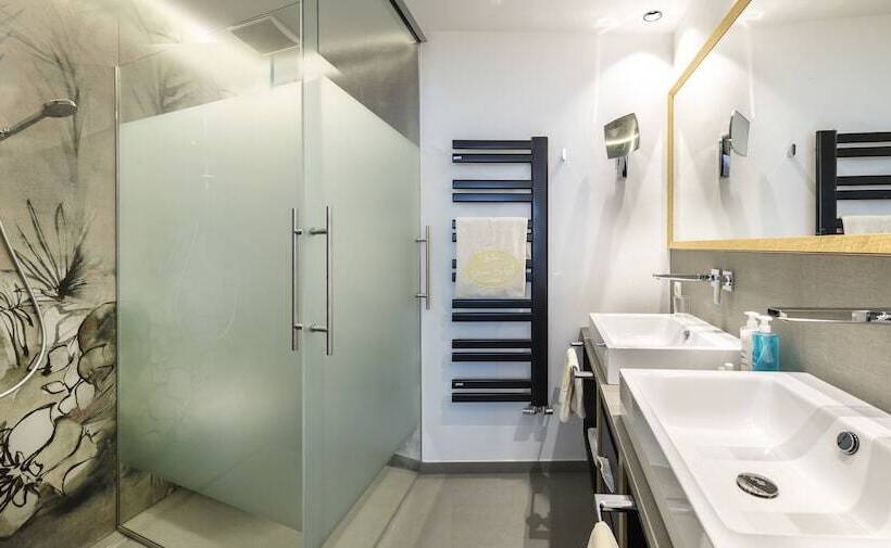 חדר סטנדרט נוף לאגם, Parc Hotel Am See