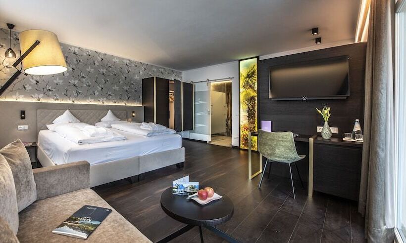 חדר סטנדרט נוף לאגם, Parc Hotel Am See