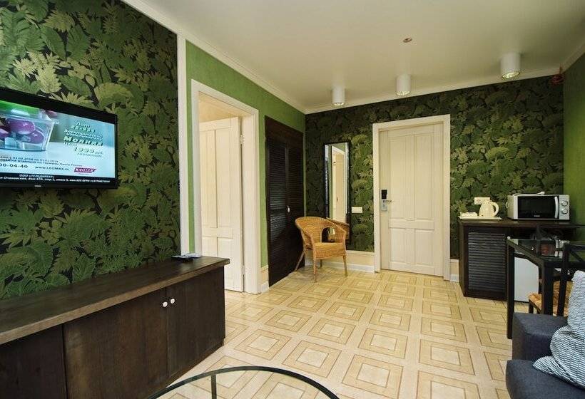 סוויטה, Park Hotel Polyana