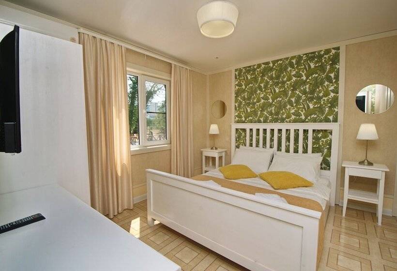 סוויטה, Park Hotel Polyana