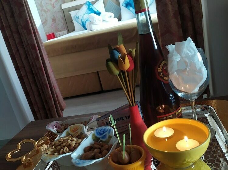 Triple Room Sea View, Senar Naz Otel