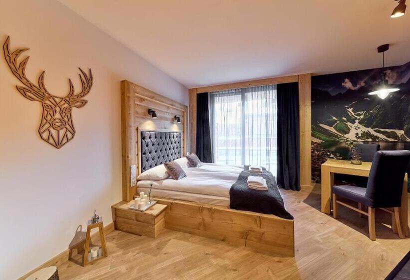 استودیوی لوکس, Aparthotel Giewont