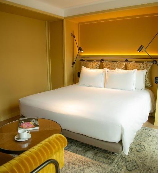 Chambre Supérieure, Le Ballu