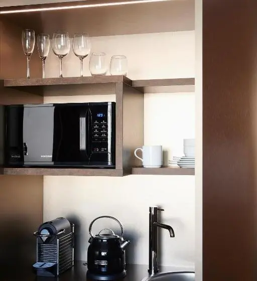 Chambre Supérieure, Le Ballu