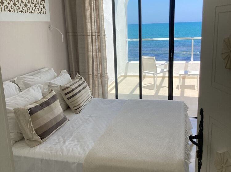اتاق استاندارد با چشمانداز دریا, Dar Corniche La Marsa