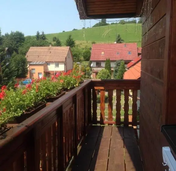 اتاق خانوادگی, Guest House Fleurs