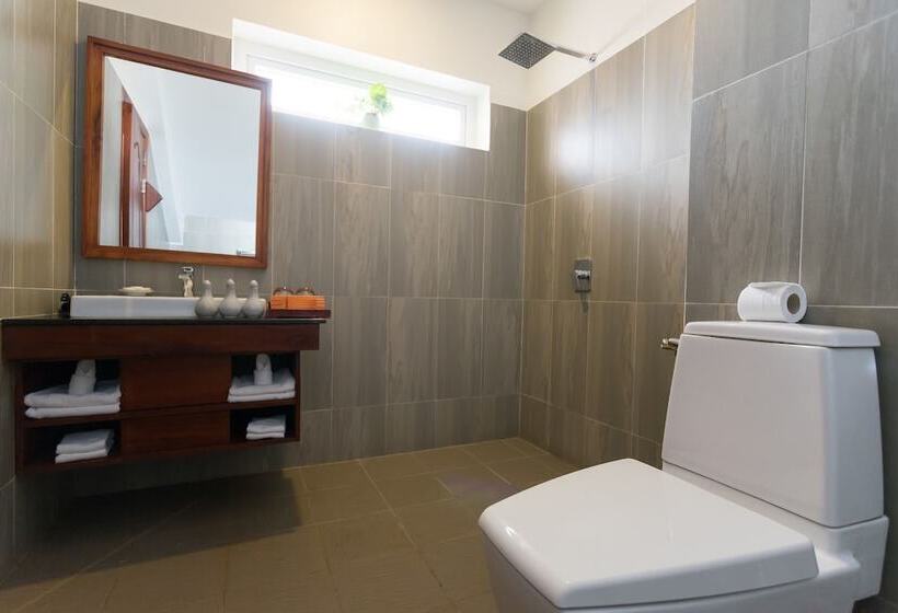 سوییت خانوادگی, Indra Angkor Residence