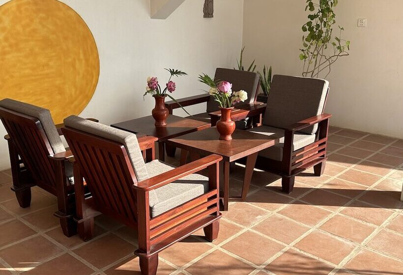 سوییت خانوادگی, Indra Angkor Residence