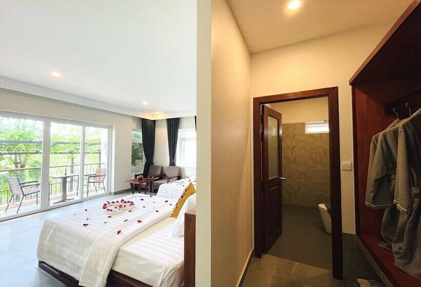 اتاق خانوادگی, Indra Angkor Residence