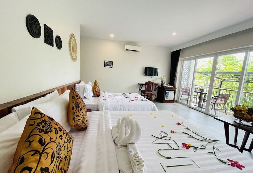 اتاق خانوادگی, Indra Angkor Residence