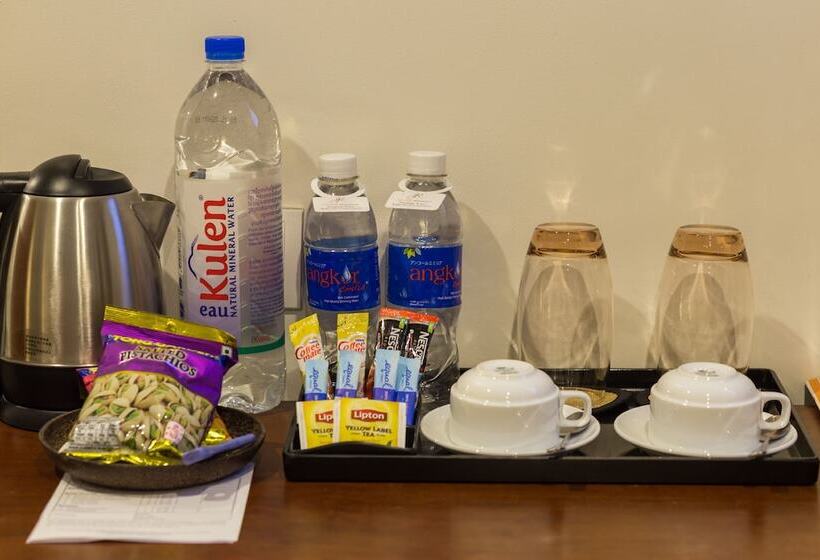 سوئیت با تخت بزرگ, Indra Angkor Residence